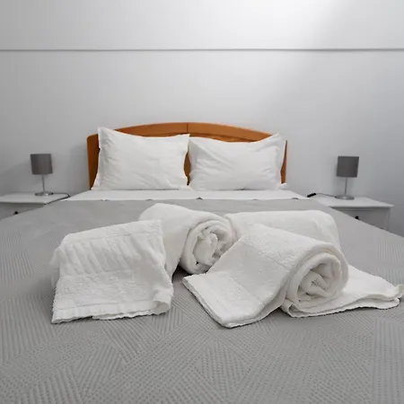 Nocleg ze śniadaniem Residencia Salva-vidas 3*