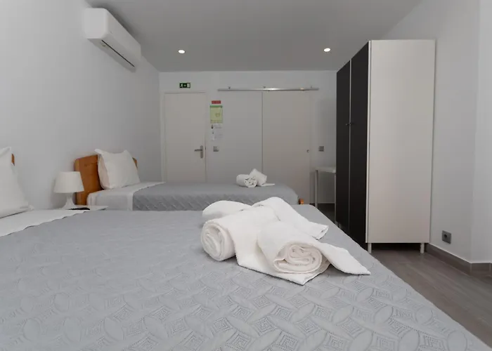 Residencia Salva-vidas נאזרה