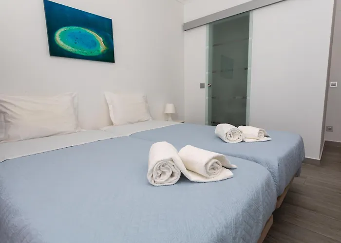 Residencia Salva-vidas לינה וארוחת בוקר 3*